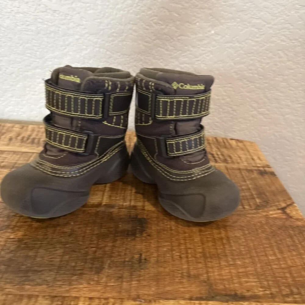 Columbia Green/Brown Winter & Rain Boots Boys Size 6 Toddler Techlite